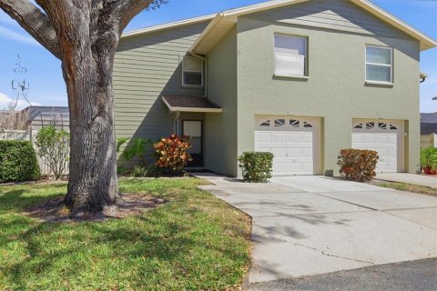 Touwnhouse à vendre à Sarasota, Floride: 2 chambres, 132.85 m2 № 2415399 - photo 2