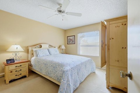 Touwnhouse à vendre à Sarasota, Floride: 2 chambres, 132.85 m2 № 2415399 - photo 16