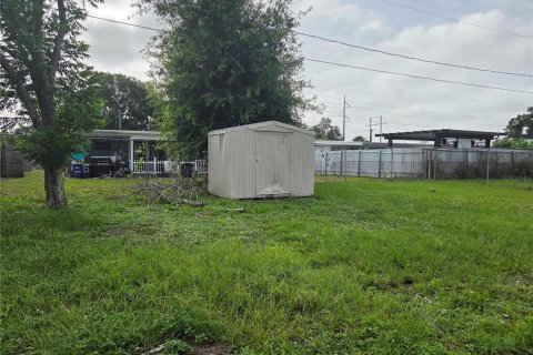 Casa en alquiler en Tampa, Florida, 3 dormitorios, 82.5 m2 № 1807479 - foto 10