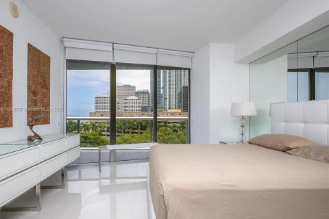 Condo in Miami, Florida, 2 bedrooms  № 1836501 - photo 9