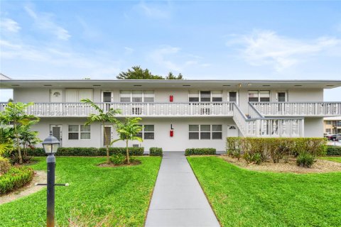 Copropriété à vendre à West Palm Beach, Floride: 2 chambres, 74.14 m2 № 2008853 - photo 23