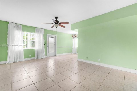 Condo à West Palm Beach, Floride, 2 chambres  № 2008853