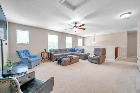 House in Tampa, Florida 4 bedrooms, 290.78 sq.m. № 1750101 - photo 26
