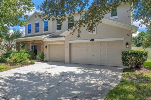 House in Tampa, Florida 4 bedrooms, 290.78 sq.m. № 1750101 - photo 5