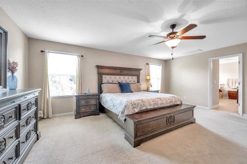 House in Tampa, Florida 4 bedrooms, 290.78 sq.m. № 1750101 - photo 29
