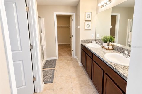 Villa ou maison à vendre à Wimauma, Floride: 4 chambres, 244.61 m2 № 2388337 - photo 9
