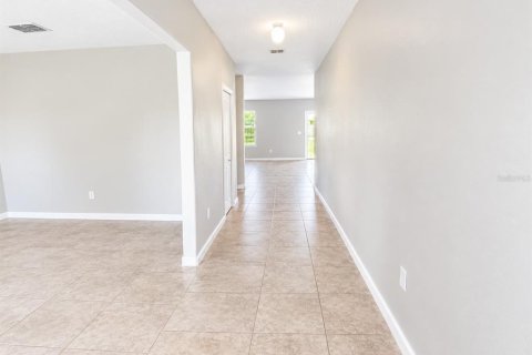 Villa ou maison à vendre à Wimauma, Floride: 4 chambres, 244.61 m2 № 2388337 - photo 4