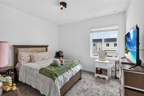 Adosado en venta en Davenport, Florida, 4 dormitorios, 180.6 m2 № 2298097 - foto 18