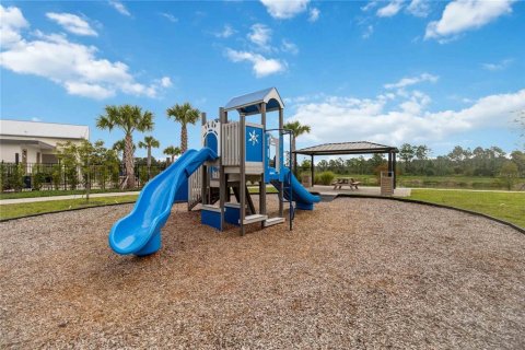 Adosado en venta en Davenport, Florida, 4 dormitorios, 180.6 m2 № 2298097 - foto 4