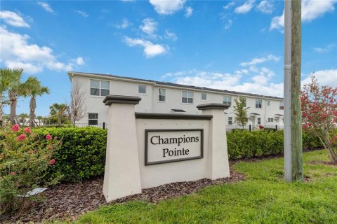 Adosado en venta en Davenport, Florida, 4 dormitorios, 180.6 m2 № 2298097 - foto 2