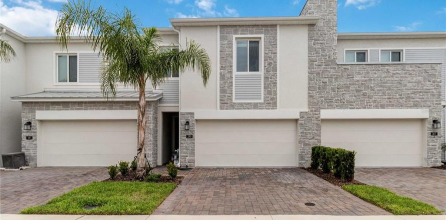 Adosado en Davenport, Florida 4 dormitorios, 180.6 m2 № 2298097