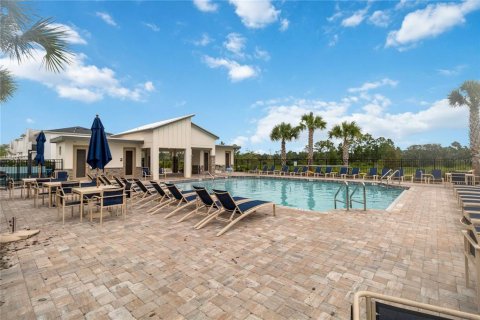 Adosado en venta en Davenport, Florida, 4 dormitorios, 180.6 m2 № 2298097 - foto 3
