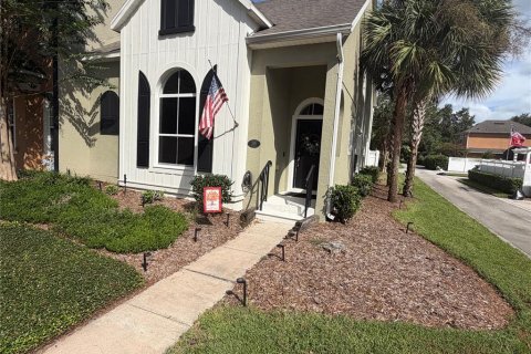 Touwnhouse à louer à DeLand, Floride: 3 chambres, 155.61 m2 № 2377553 - photo 3