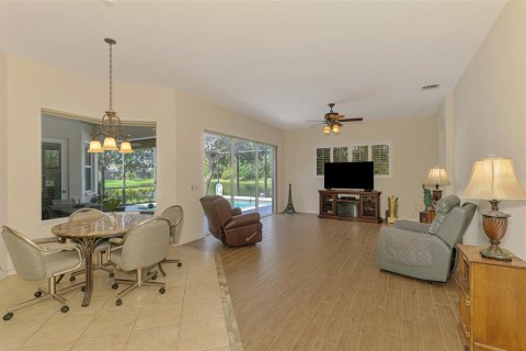 Villa ou maison à vendre à Lakewood Ranch, Floride: 4 chambres, 289.58 m2 № 1792841 - photo 23