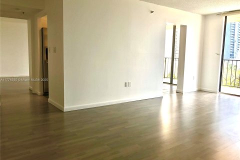Condominio en venta en Sunny Isles Beach, Florida, 2 dormitorios, 140 m2 № 1895954 - foto 5