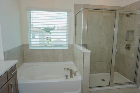 House in Newberry, Florida 4 bedrooms, 291.62 sq.m. № 2393504 - photo 26
