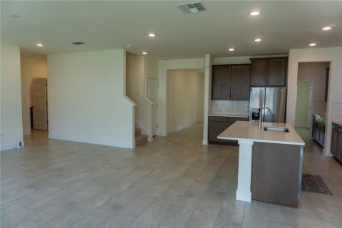 House in Newberry, Florida 4 bedrooms, 291.62 sq.m. № 2393504 - photo 12