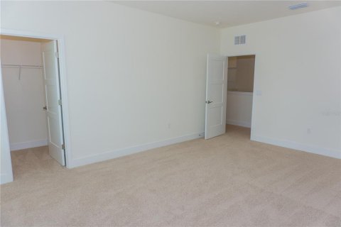 House in Newberry, Florida 4 bedrooms, 291.62 sq.m. № 2393504 - photo 22