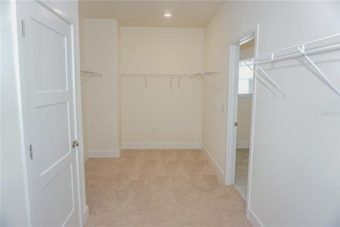 House in Newberry, Florida 4 bedrooms, 291.62 sq.m. № 2393504 - photo 25