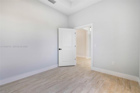 Casa en alquiler en Lehigh Acres, Florida, 4 dormitorios, 178.28 m2 № 2057865 - foto 29