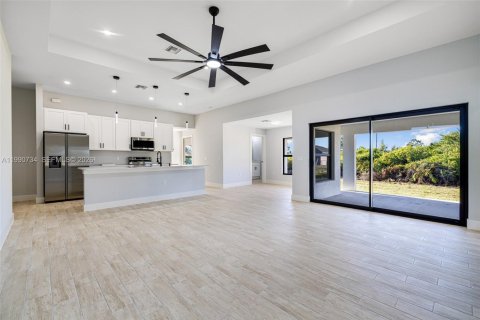 Casa en alquiler en Lehigh Acres, Florida, 4 dormitorios, 178.28 m2 № 2057865 - foto 6