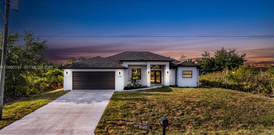 Casa en Lehigh Acres, Florida 4 dormitorios, 178.28 m2 № 2057865