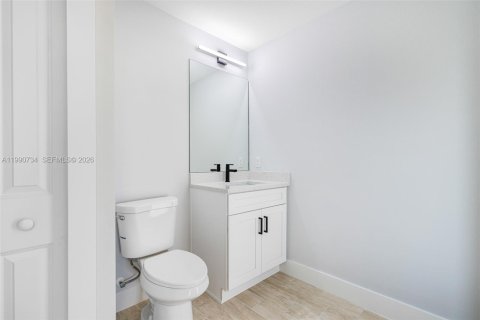 Casa en alquiler en Lehigh Acres, Florida, 4 dormitorios, 178.28 m2 № 2057865 - foto 30