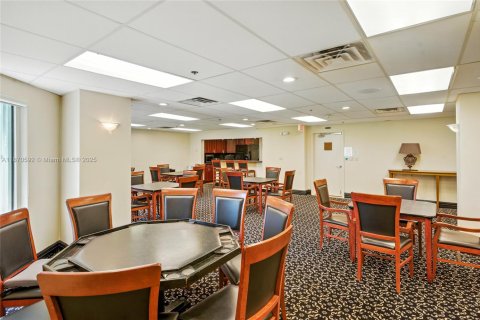Condo in Aventura, Florida, 3 bedrooms  № 1922497 - photo 24