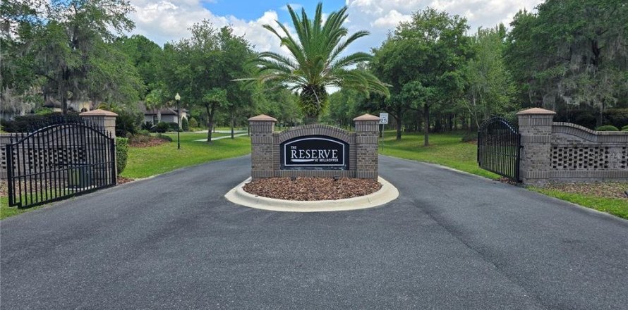 Land in Gainesville, Florida № 1255363