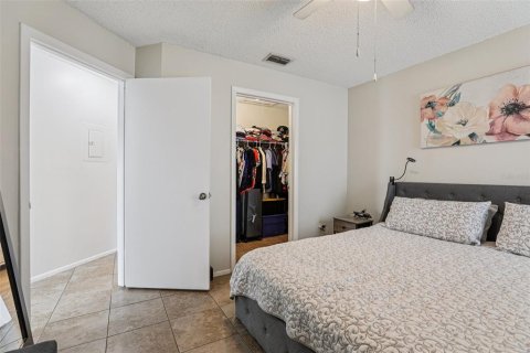 Condominio en venta en Lake Mary, Florida, 2 dormitorios, 79.06 m2 № 1772976 - foto 13