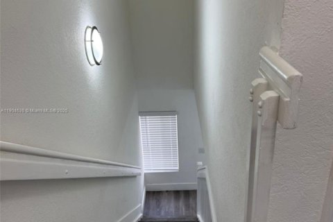 Adosado en alquiler en Florida City, Florida, 3 dormitorios, 125.42 m2 № 1956504 - foto 15