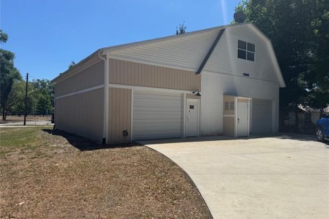 Commercial property in Wildwood, Florida 155.33 sq.m. № 1675485 - photo 2