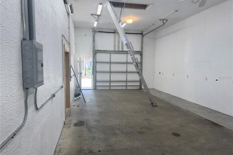 Commercial property in Wildwood, Florida 155.33 sq.m. № 1675485 - photo 6