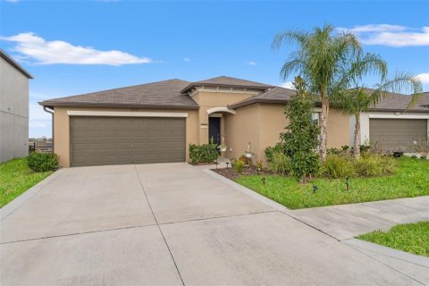 Villa ou maison à vendre à Wesley Chapel, Floride: 4 chambres, 180.14 m2 № 2416608 - photo 20