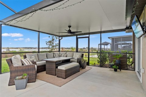 Villa ou maison à vendre à Wesley Chapel, Floride: 4 chambres, 180.14 m2 № 2416608 - photo 6