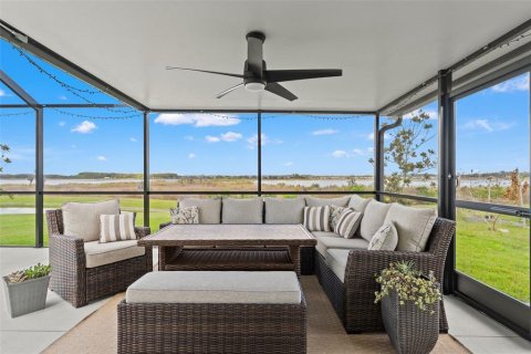 Villa ou maison à vendre à Wesley Chapel, Floride: 4 chambres, 180.14 m2 № 2416608 - photo 4