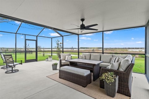 Villa ou maison à vendre à Wesley Chapel, Floride: 4 chambres, 180.14 m2 № 2416608 - photo 3