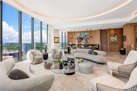 Condo in Miami, Florida, 5 bedrooms  № 1864621 - photo 2