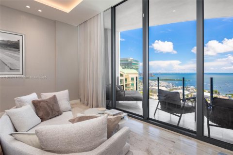 Condo in Miami, Florida, 5 bedrooms  № 1864621 - photo 20