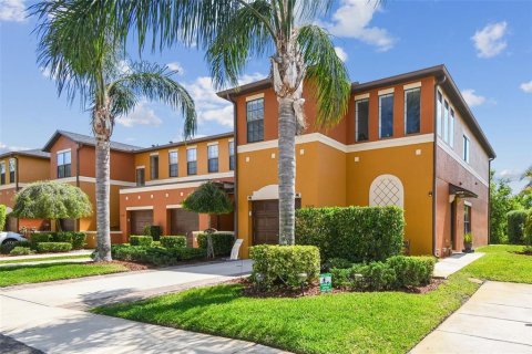 Adosado en venta en Wesley Chapel, Florida, 3 dormitorios, 170.2 m2 № 1640118 - foto 2