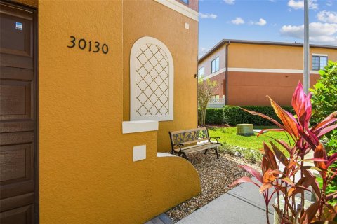 Adosado en venta en Wesley Chapel, Florida, 3 dormitorios, 170.2 m2 № 1640118 - foto 9