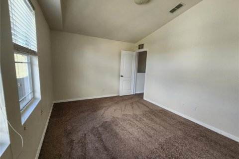 House in Orlando, Florida 4 bedrooms, 201.13 sq.m. № 2093993 - photo 24