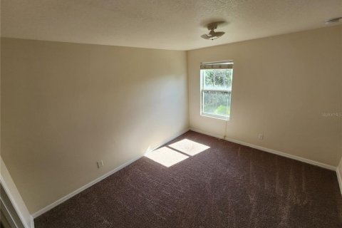 House in Orlando, Florida 4 bedrooms, 201.13 sq.m. № 2093993 - photo 11