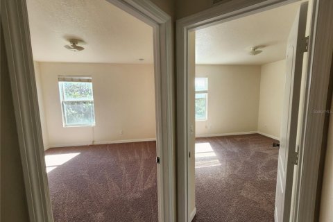 House in Orlando, Florida 4 bedrooms, 201.13 sq.m. № 2093993 - photo 10