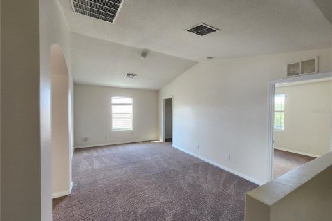 House in Orlando, Florida 4 bedrooms, 201.13 sq.m. № 2093993 - photo 14