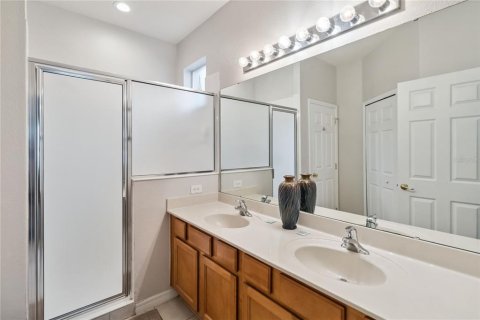 Villa ou maison à louer à Davenport, Floride: 5 chambres, 213.12 m2 № 1895010 - photo 23