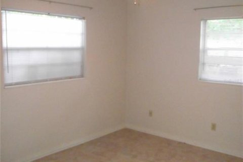Casa en alquiler en Gainesville, Florida, 3 dormitorios, 111.48 m2 № 1837284 - foto 15