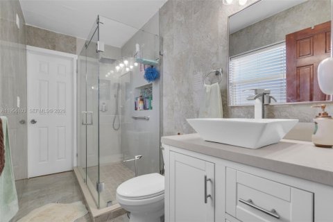 Casa en venta en Sunrise, Florida, 4 dormitorios, 140.28 m2 № 2020452 - foto 17