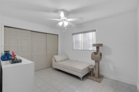 Casa en venta en Sunrise, Florida, 4 dormitorios, 140.28 m2 № 2020452 - foto 20