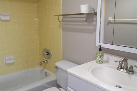 Copropriété à louer à Punta Gorda, Floride: 2 chambres, 103.49 m2 № 2099581 - photo 22